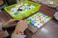 特例子会社「田辺パルムサービス」により、収集、汚れ除去、発送(本社)