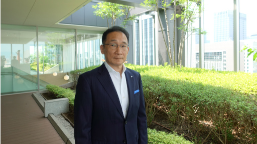 医薬品の「安心と信頼」を追求し、<br>企業価値の向上に貢献します。<br><span style="font-weight:normal;">QV本部　本部長メッセージはこちら</span>